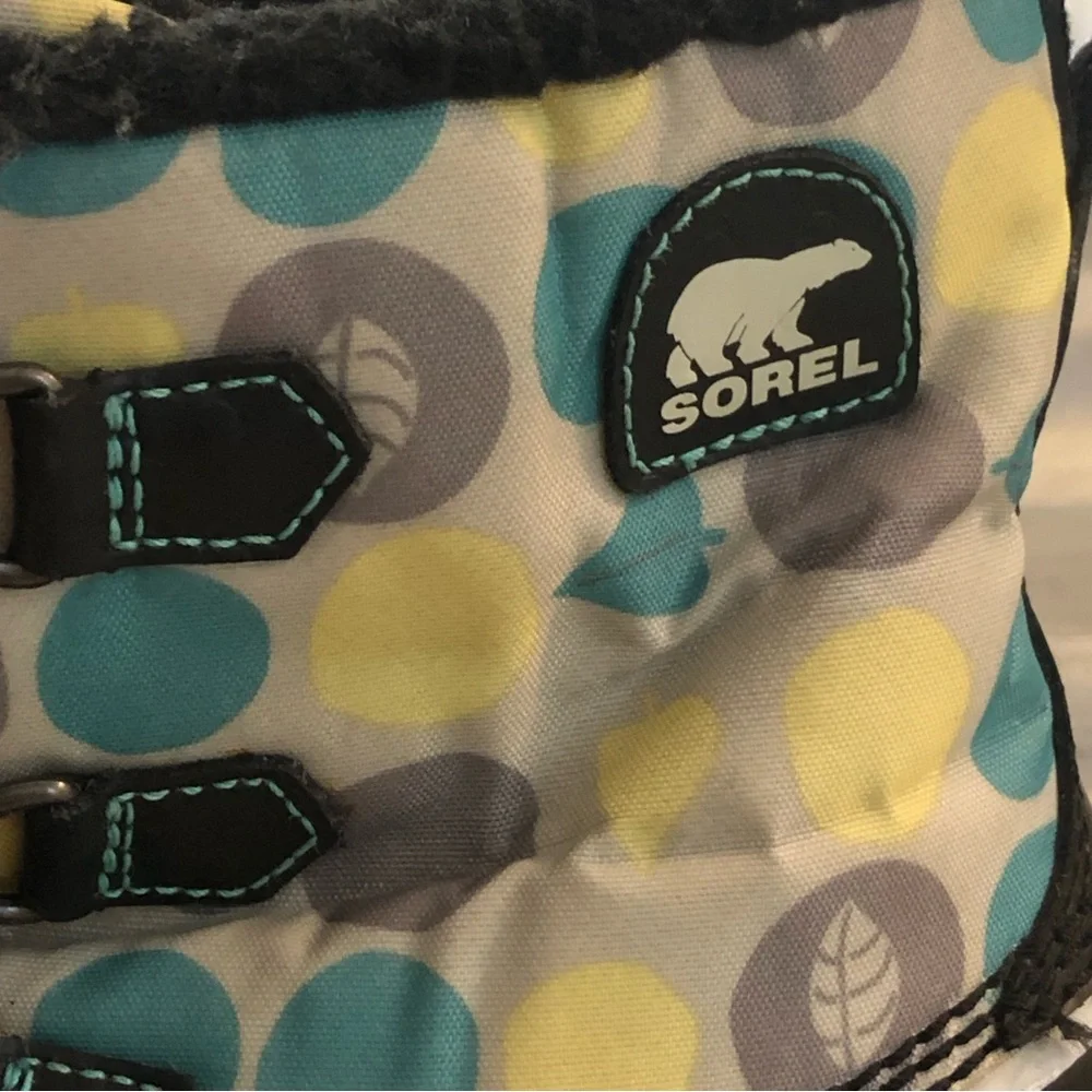 Sorel Polka Dot Duck Boot Rain Boots Snow Boots lids size 3 VGUC so cute